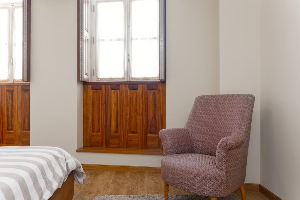 Chateau Apartments Porto Pokoj fotografie