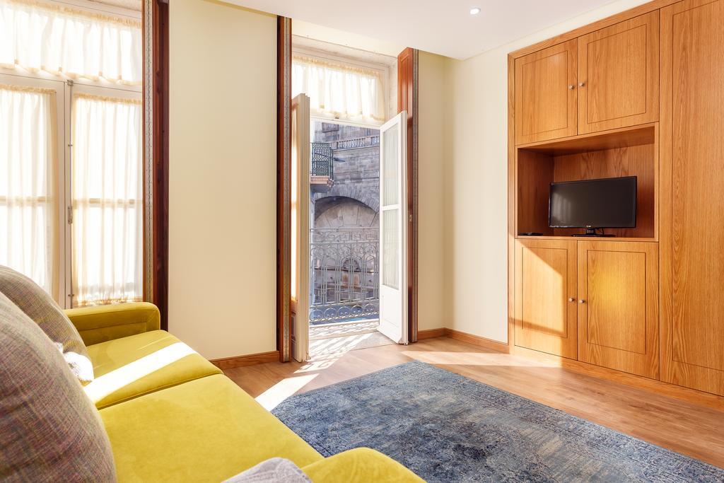 Chateau Apartments Porto Pokoj fotografie