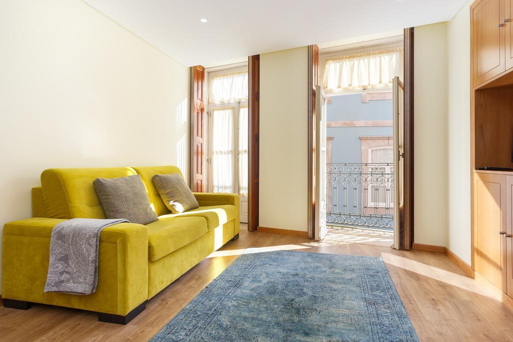 Chateau Apartments Porto Pokoj fotografie