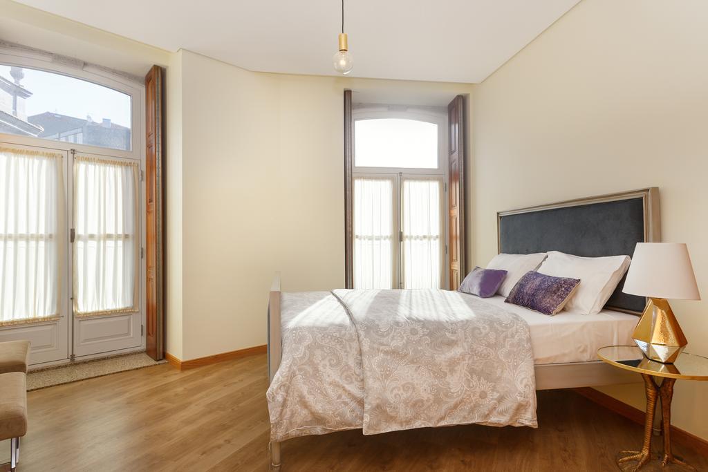 Chateau Apartments Porto Pokoj fotografie