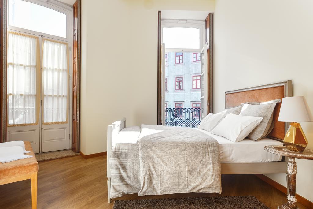 Chateau Apartments Porto Pokoj fotografie